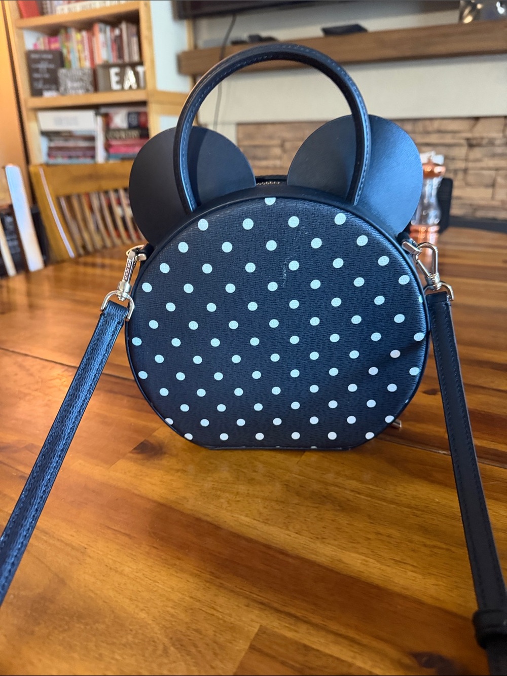 kate spade Minnie Mouse Polka Dot Bow Crossbody Bag - Picture 5 of 6